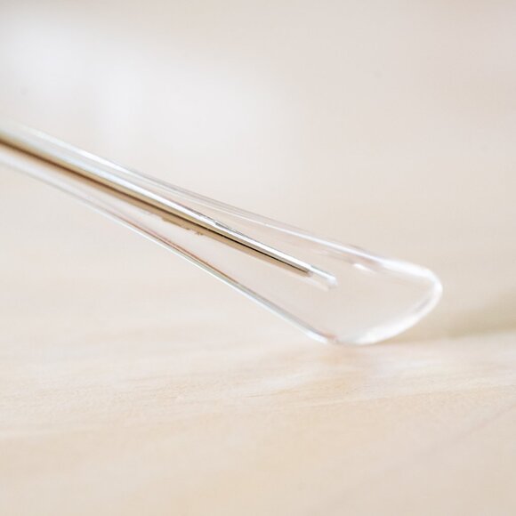 Ray-Ban Emy Bio-Based – Polished Silver Frame, Dark Lenses - Picture 8 of 8